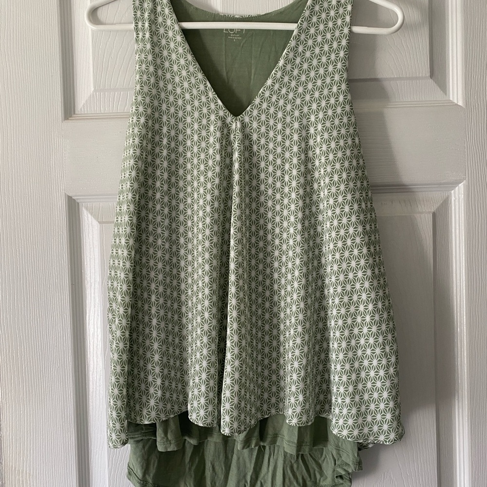LOFT Green Patterned Tank Top